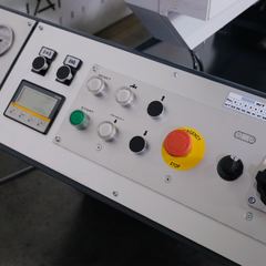 S 650 DI: Semi-Automatic Band Saw with Variable Speed Inverter (18" Round Tube Capacity)